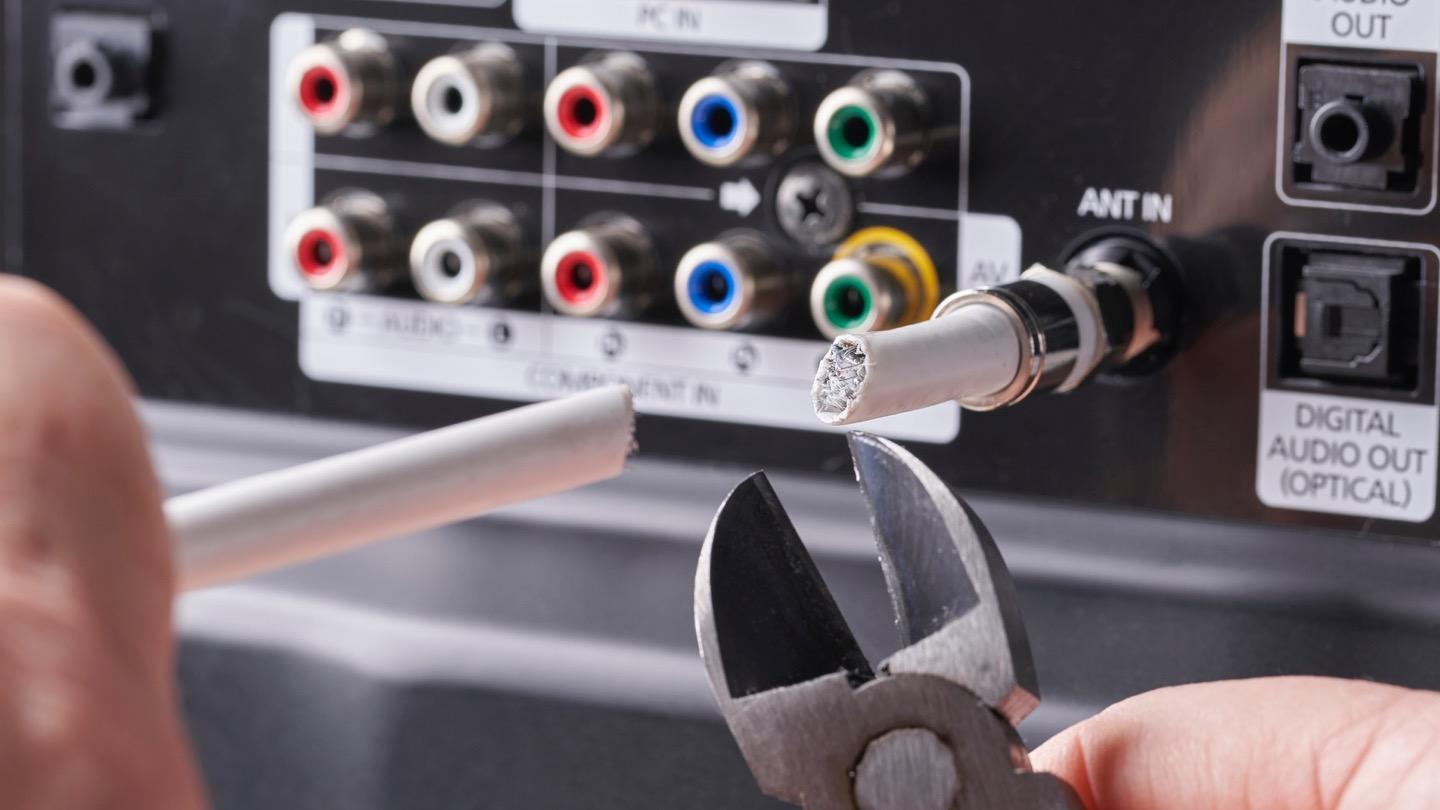 Is Cord Cutting Slowing Down? Cross Screen Media